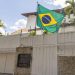Brasil dice que seguirá custodiando embajada de Argentina en Caracas hasta que otro Estado se encargue