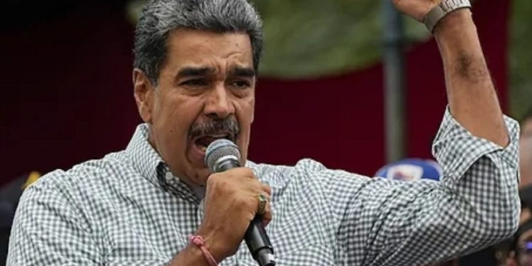 Nicolás Maduro dice que González Urrutia le pidió «clemencia» y niega denuncia de coacción