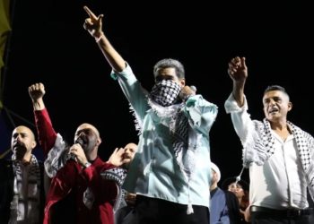 Maduro tilda a Feijóo de «ladrón vinculado al narcotráfico» y a Ayuso de «fascista»