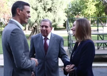 Sánchez tras reunirse con Edmundo González: España seguirá trabajando por la democracia en Venezuela