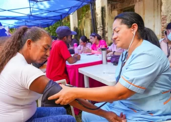 Benefician a más de 500 familias en Las Trincheras con Plan Amor en Acción