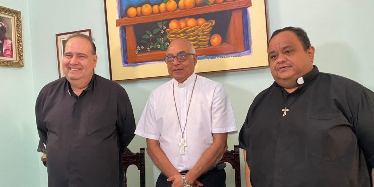 Valencia da la bienvenida a su nuevo Arzobispo: monseñor Jesús González de Zárate este viernes 20 de septiembre