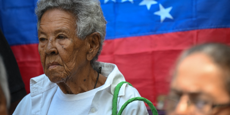 IVSS comienza a pagar la pensión de noviembre y un mes de aguinaldo este lunes