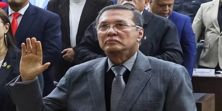 Conrado Pérez sustituye a Delpino como rector principal del CNE: viene de las filas de Primero Venezuela