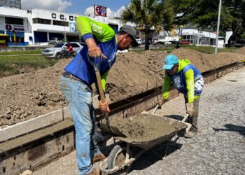 Vialsandi ejecuta obra de 120 metros lineales de muro brocal en la Don Julio Centeno