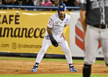 Magallanes cayó ante Leones en inicio de la cuarta semana
