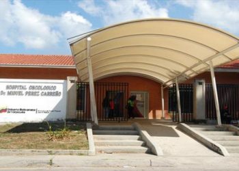 Denuncian problemas con las radioterapias en Oncológico Pérez Carreño