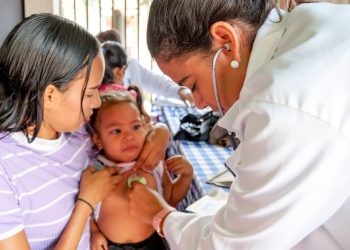 Más de 200 personas beneficiadas en jornada social en Las Trincheras