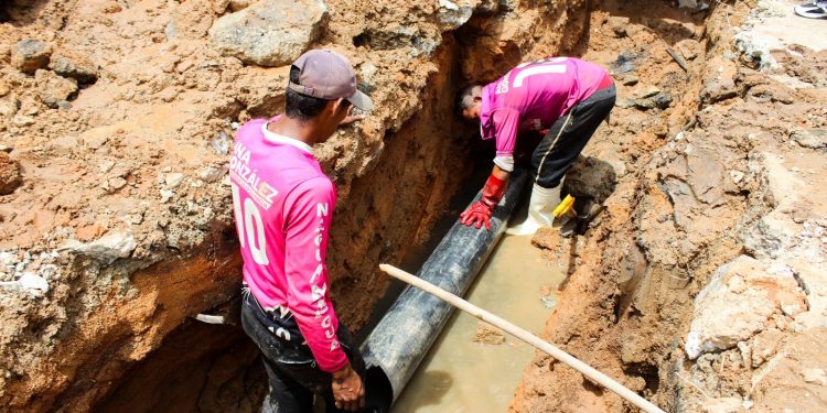Alcaldía de Naguanagua sustituye colector de aguas servidas en Fundación Carabobo I