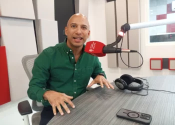 José Bolívar apuesta a un sistema educativo basado en valores cívicos y habilidades laborales