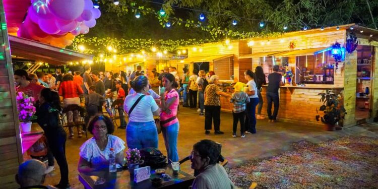 Vecinos de El Cafetal inauguran el espacio “Zona Café” en  Naguanagua