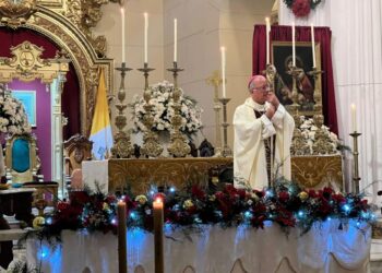 Arzobispo de Valencia: Es tiempo de acercarnos al Señor para que la luz de Jesucristo brille sobre la sociedad