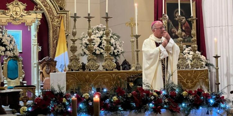 Arzobispo de Valencia: Es tiempo de acercarnos al Señor para que la luz de Jesucristo brille sobre la sociedad