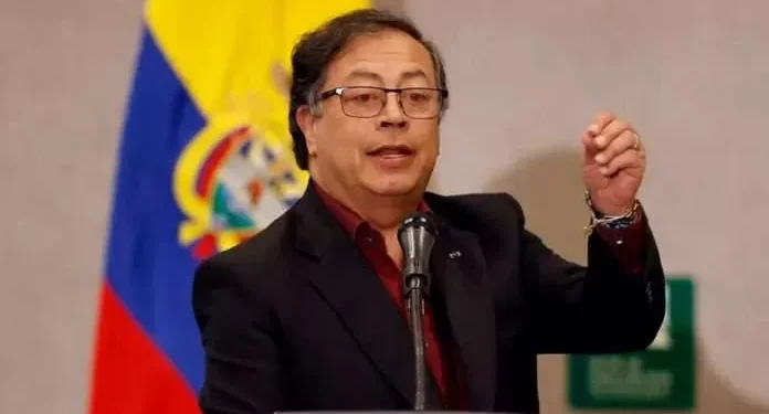 Petro confirma que no asistirá a investidura de Nicolás Maduro