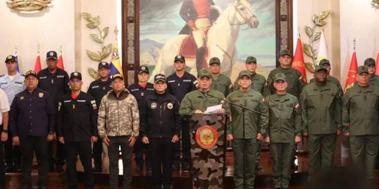 Padrino López rechaza llamado de Edmundo González a las FANB