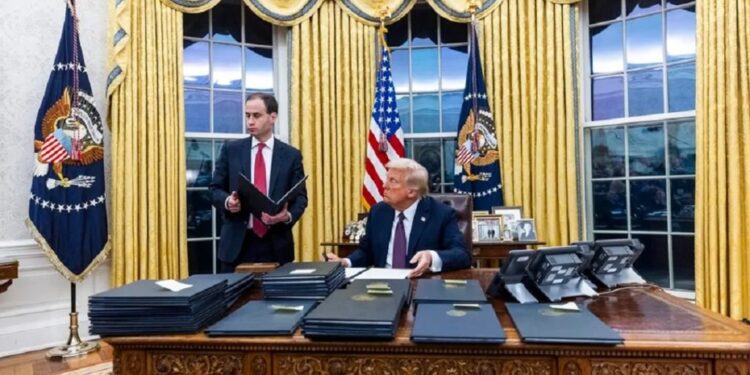 Trump allana el camino para las deportaciones