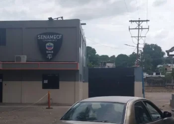 Joven fue asesinado de varios tiros de escopeta en Parque Valencia