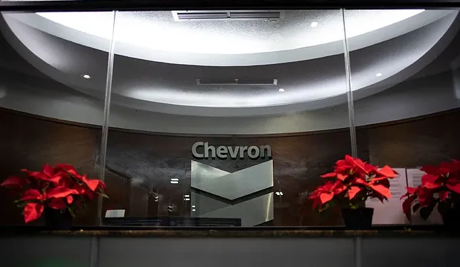 EE UU renueva automáticamente licencia de Chevron por seis meses más