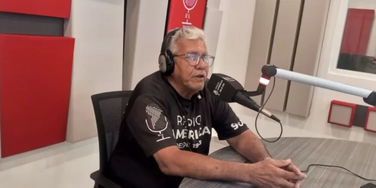 Locutor Henry Rivero: «Radio América es mi vida»