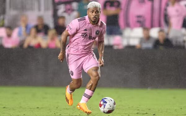 El valenciano Josef Martínez vuelve la convocatoria Vinotinto