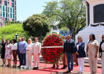 Valencia conmemoró 470 Años con desfile y misa de acción de gracias