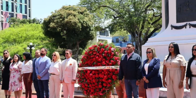 Valencia conmemoró 470 Años con desfile y misa de acción de gracias