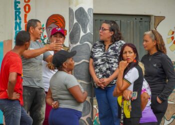 Supervisan recuperación de la U.E. Crispina Mercado y tanque de agua para Brisas de Carabobo I y II