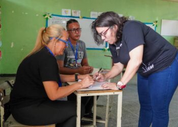 Alcaldesa Ana González resaltó la participación “óptima” de Naguanagua en la segunda Consulta Popular Nacional