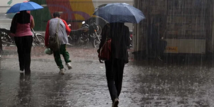 Inameh alerta de actividad ciclónica en Venezuela