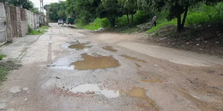 Solicitan rehabilitación en calle 10 de La Isabelica