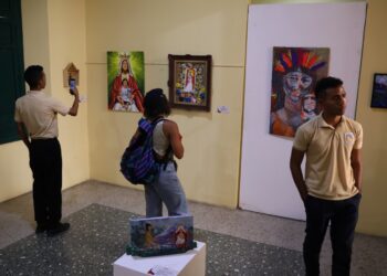 Inauguran la Exposición “Arte y Fe” en el Centro Nelson Mandela