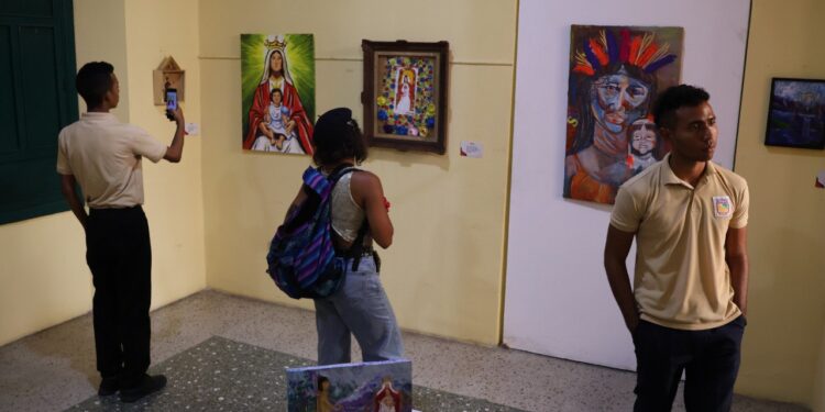 Inauguran la Exposición “Arte y Fe” en el Centro Nelson Mandela