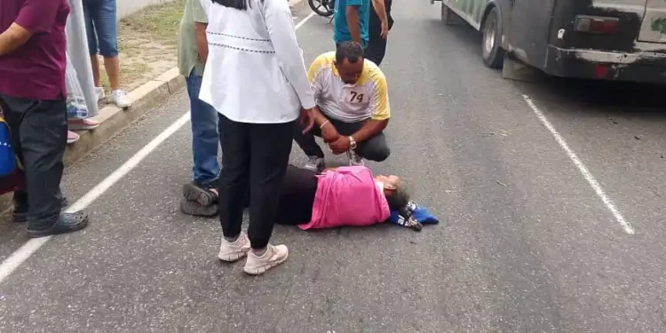 Adulta mayor fue arrollada en la avenida Las Ferias de Valencia