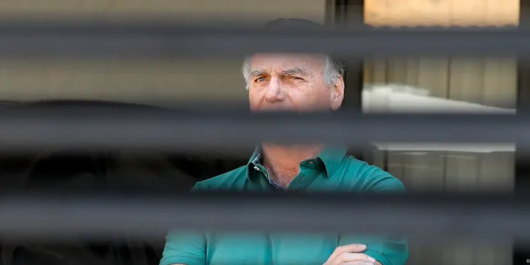 Bolsonaro es condenado a 27 años de cárcel por golpismo