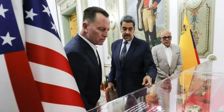 Grenell confirmó que mantiene diálogo con Maduro