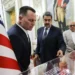 Grenell confirmó que mantiene diálogo con Maduro