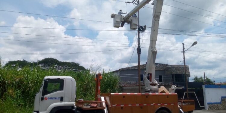 Maniobras integrales fortalecen suministro eléctrico en tres municipios carabobeños