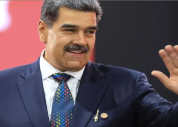 Maduro propone a Trump diálogo directo a través de Richard Grenell