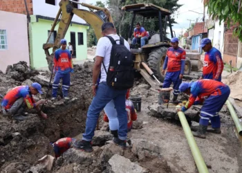 Alcaldía ha sustituido ocho mil metros de tuberías en Valencia