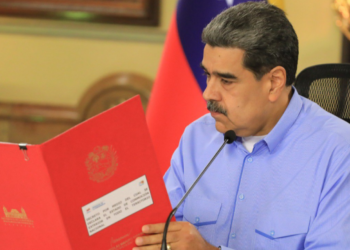 Maduro considera decretar un «Estado de conmoción»