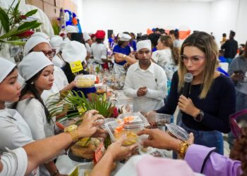 Elizabeth Niño certificó a 130 nuevos emprendedores en artes y oficios