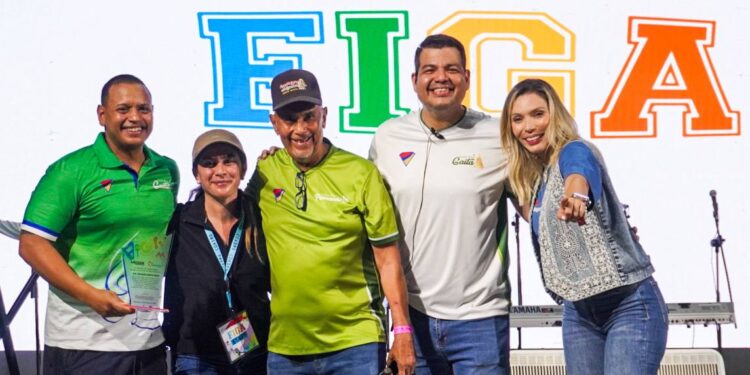 Naguanagua inicia Navidades Felices 2025 con un espectáculo de FIGA