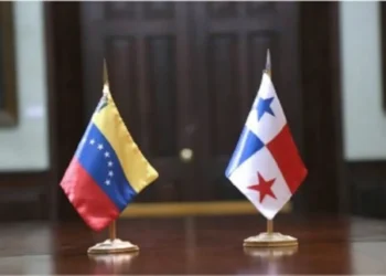 Venezuela reactiva servicios consulares en Panamá