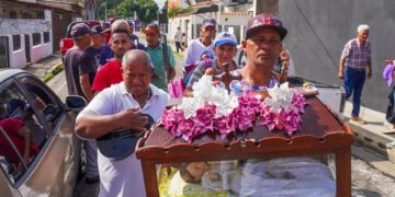 Alcaldía de Naguanagua dio inicio a la primera romería del 2025 con el Niño Jesús en el municipio