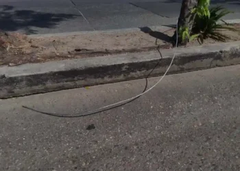 Colapso de tendido eléctrico en Lomas de Funval