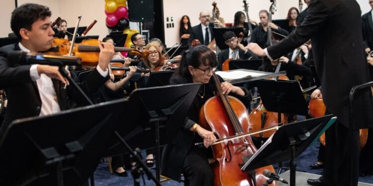 Orquesta Sinfónica de Carabobo celebró 49 años de gloria musical con exitoso concierto