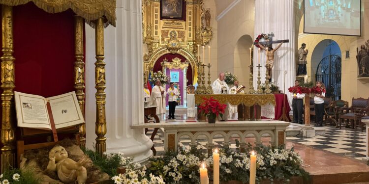 Arzobispo de Valencia en Misa de Nochebuena: Jesucristo es el Príncipe de la Paz que el mundo y Venezuela necesitan