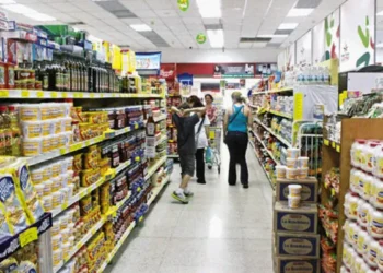 Ventas navideñas en supermercados aumentó 5 %