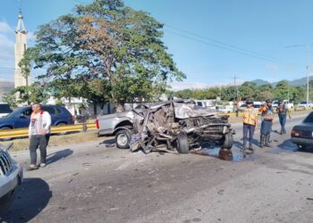 Cinco heridos en Autopista del Este tras colisión entre camionetas
