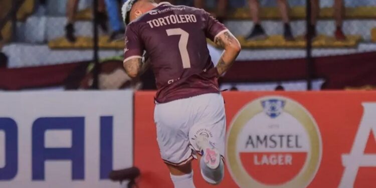 Carabobo FC sacó un triunfo clave en Copa Libertadores